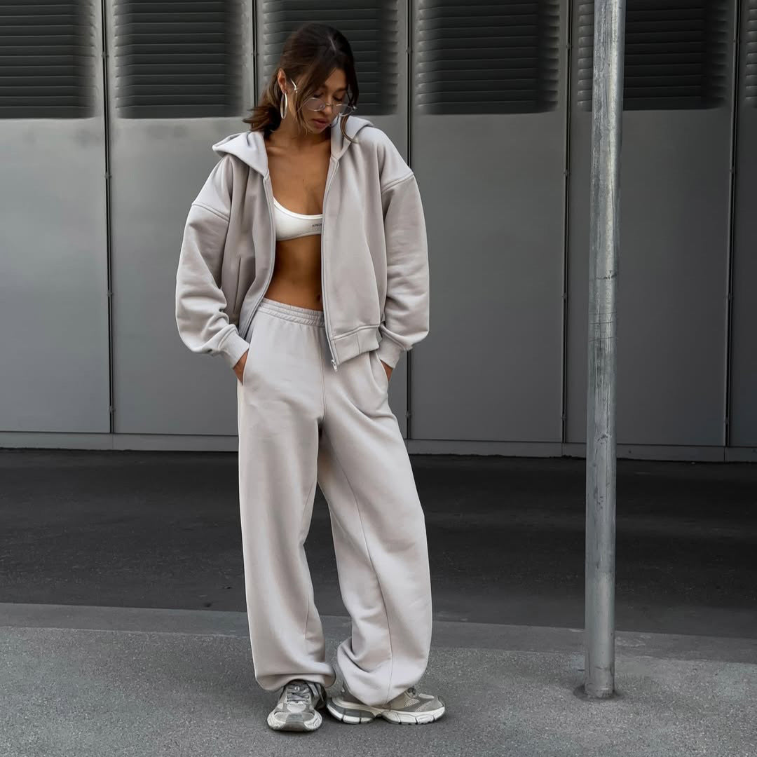 Damen Oversized Kapuzenjacke und bequeme Sweathose Sovae