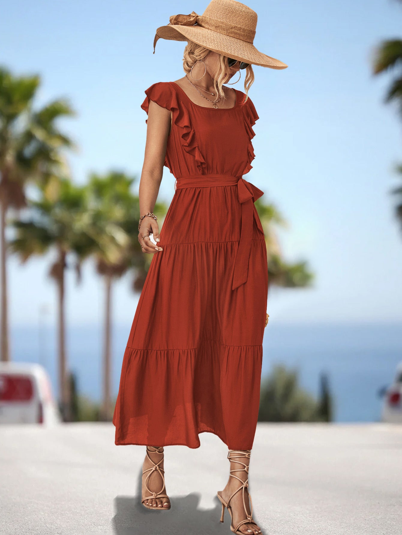 Damen Maxikleid mit Rüschendetails und tailliertem Gürtel Sovae