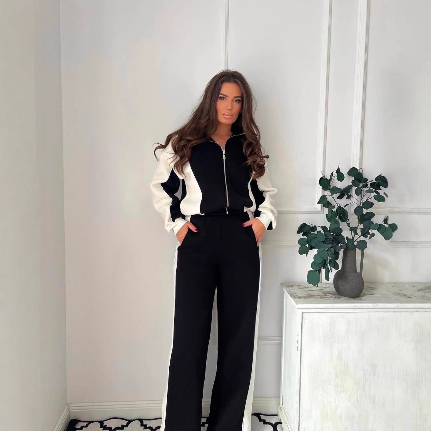 Damen Sportlicher Fleece Loungewear-Anzug mit Rückenteil Sovae