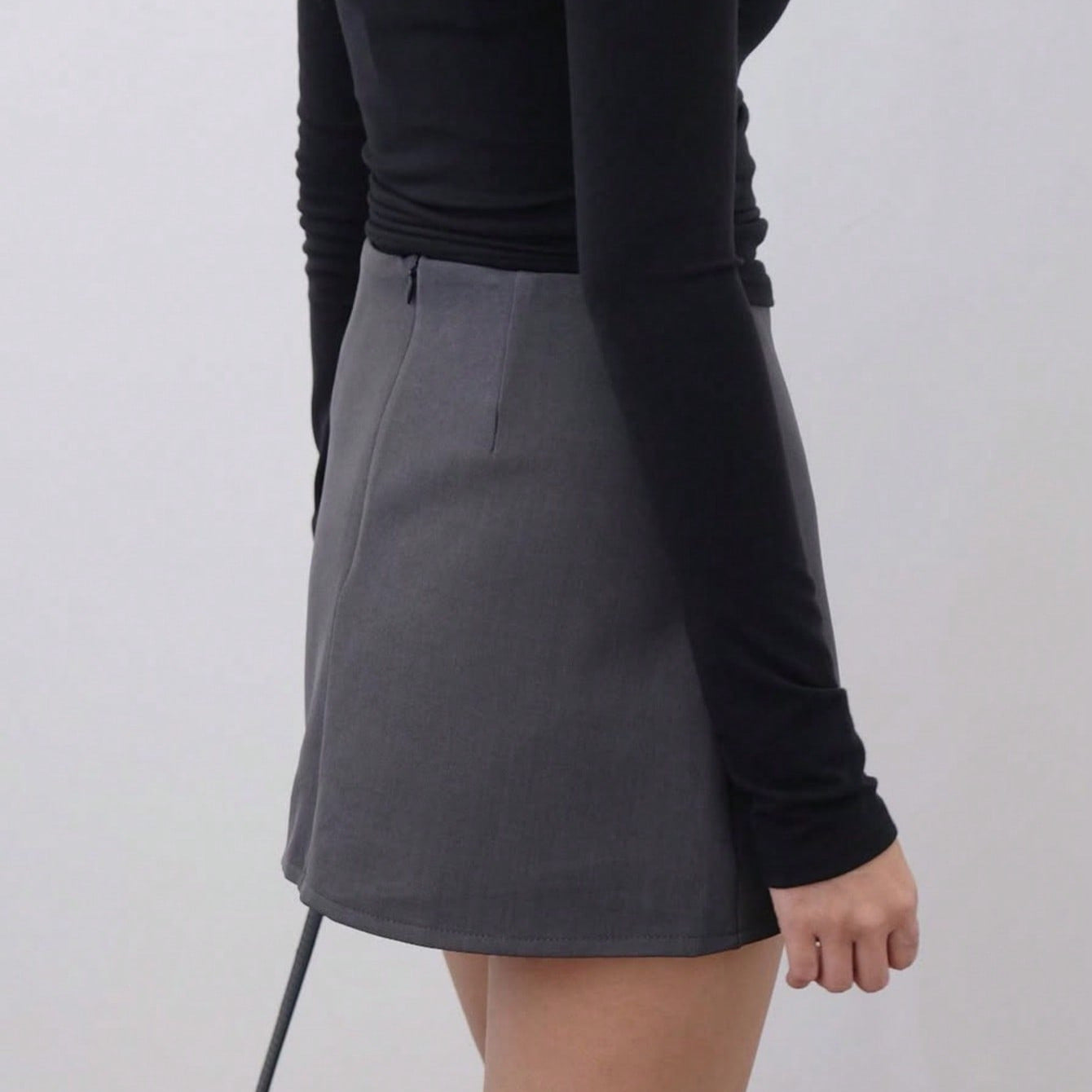Damen modischer Minirock mit eleganter Knopfleiste Sovae
