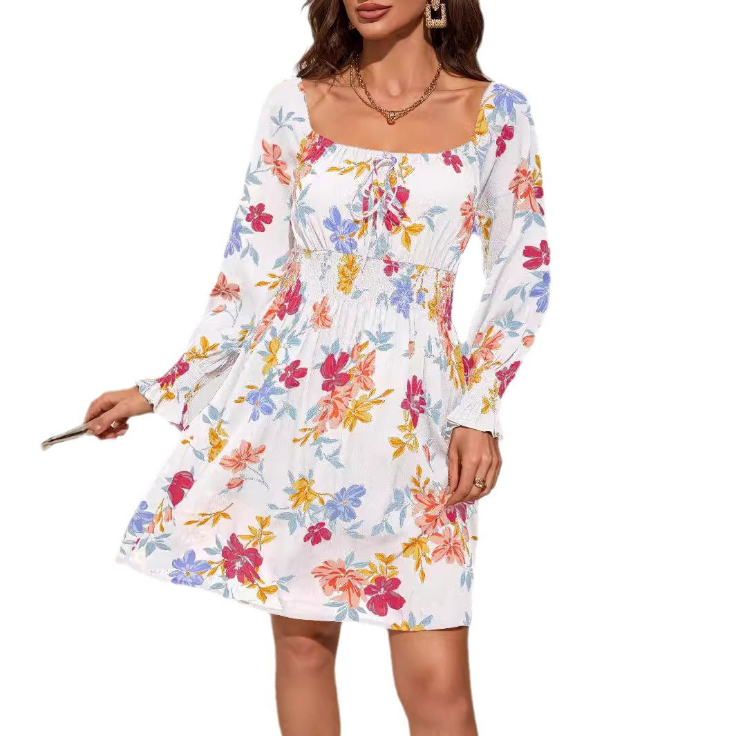 Damen Minikleid mit floralem Design und weitem Kragen Sovae