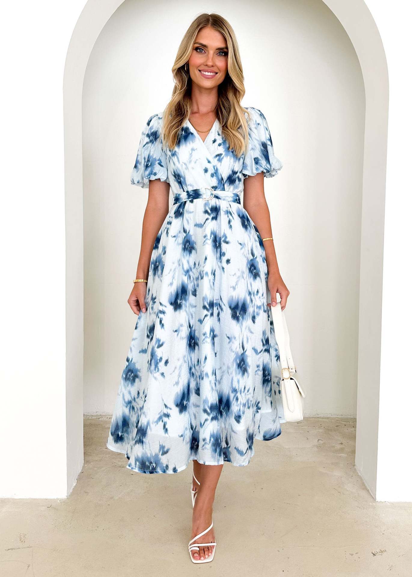 Damen Maxikleid mit eleganter Wickeloptik und voluminösen Ärmeln Sovae