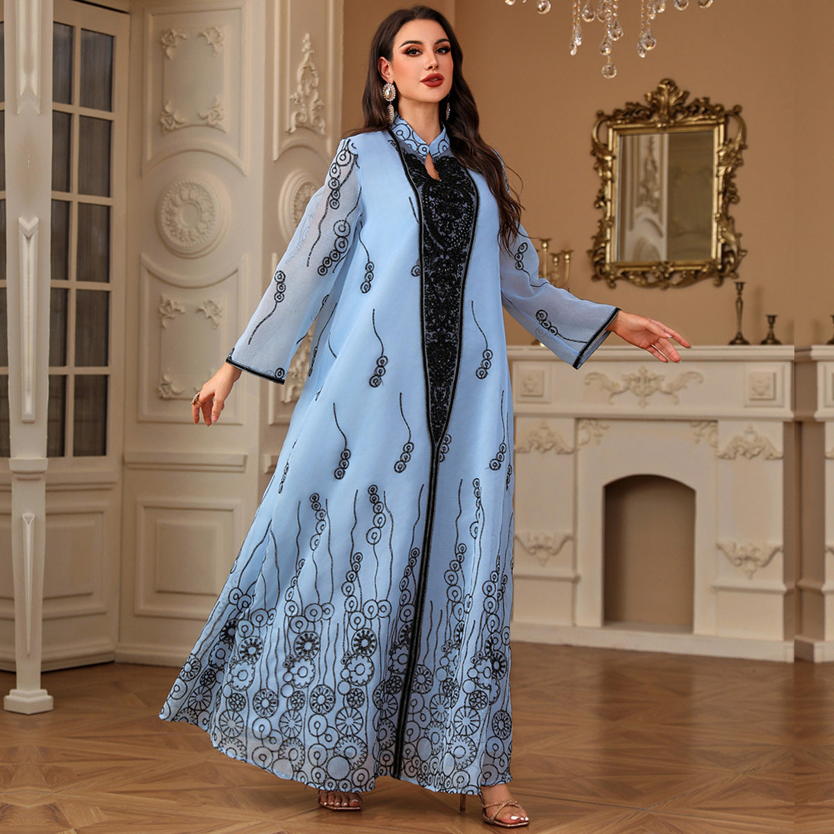 Damen Elegantes Maxikleid mit kunstvoller Bestickung Sovae