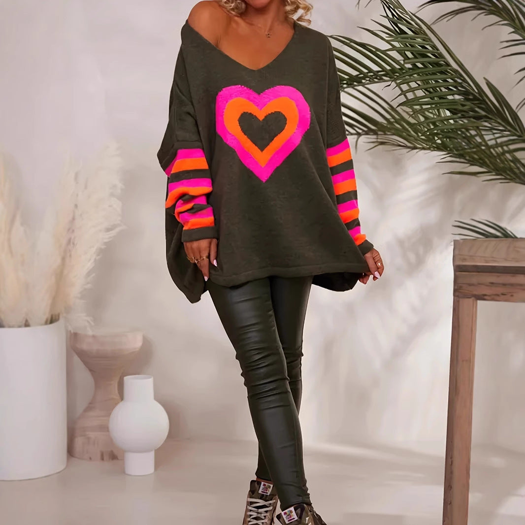 Damen Oversized Pullover mit Herzmotiv und bunten Streifen Sovae
