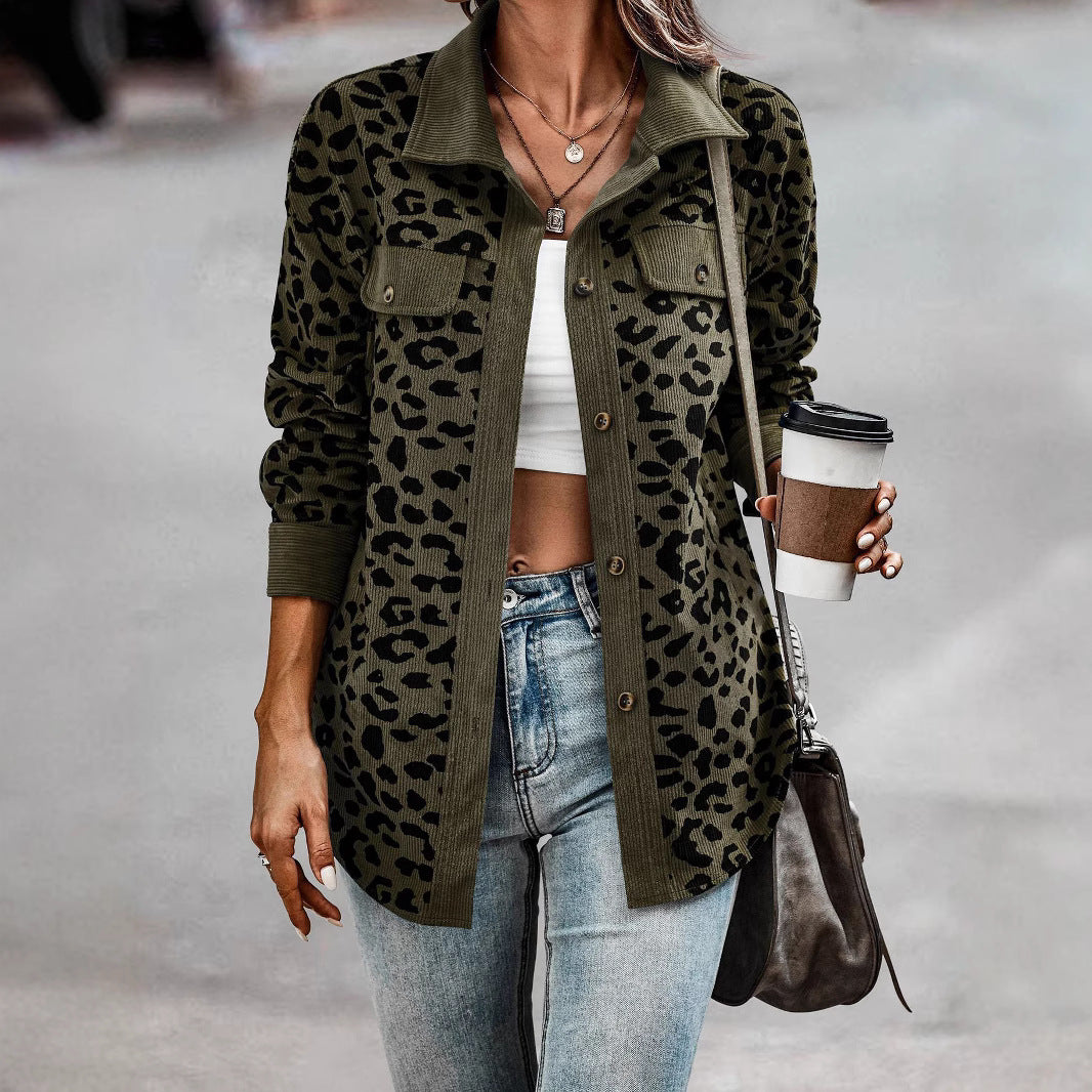Damen Freizeitjacke mit strukturiertem Leopardenmuster und praktischen Taschen Sovae