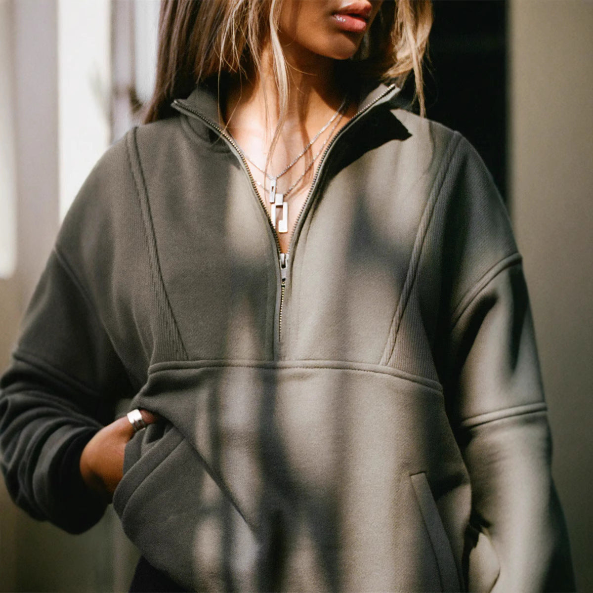 Damen bequemer Hoodie mit halbem Reißverschluss Sovae