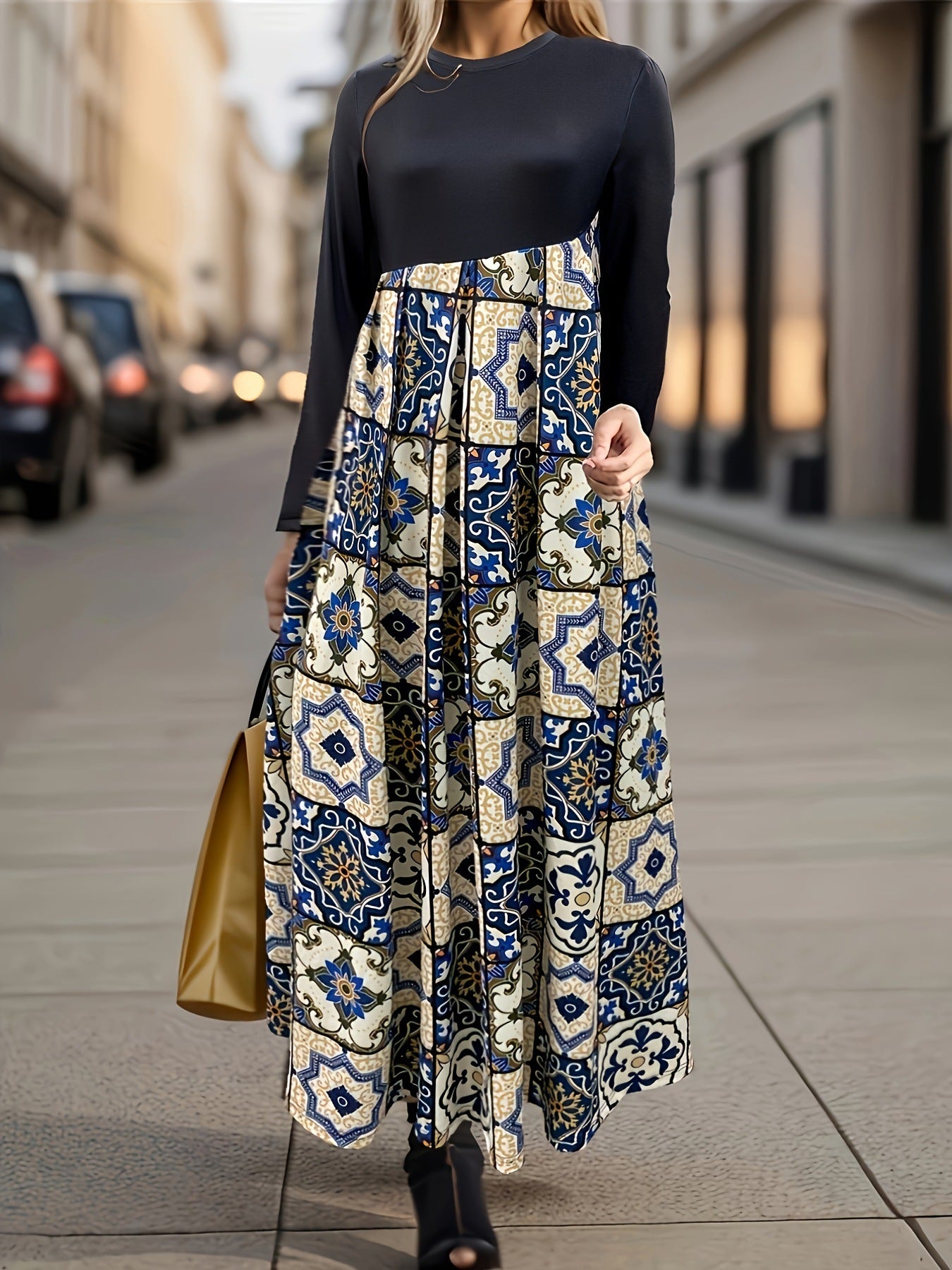 Damen elegantes Maxikleid mit Plissee und Kontraststreifen Sovae