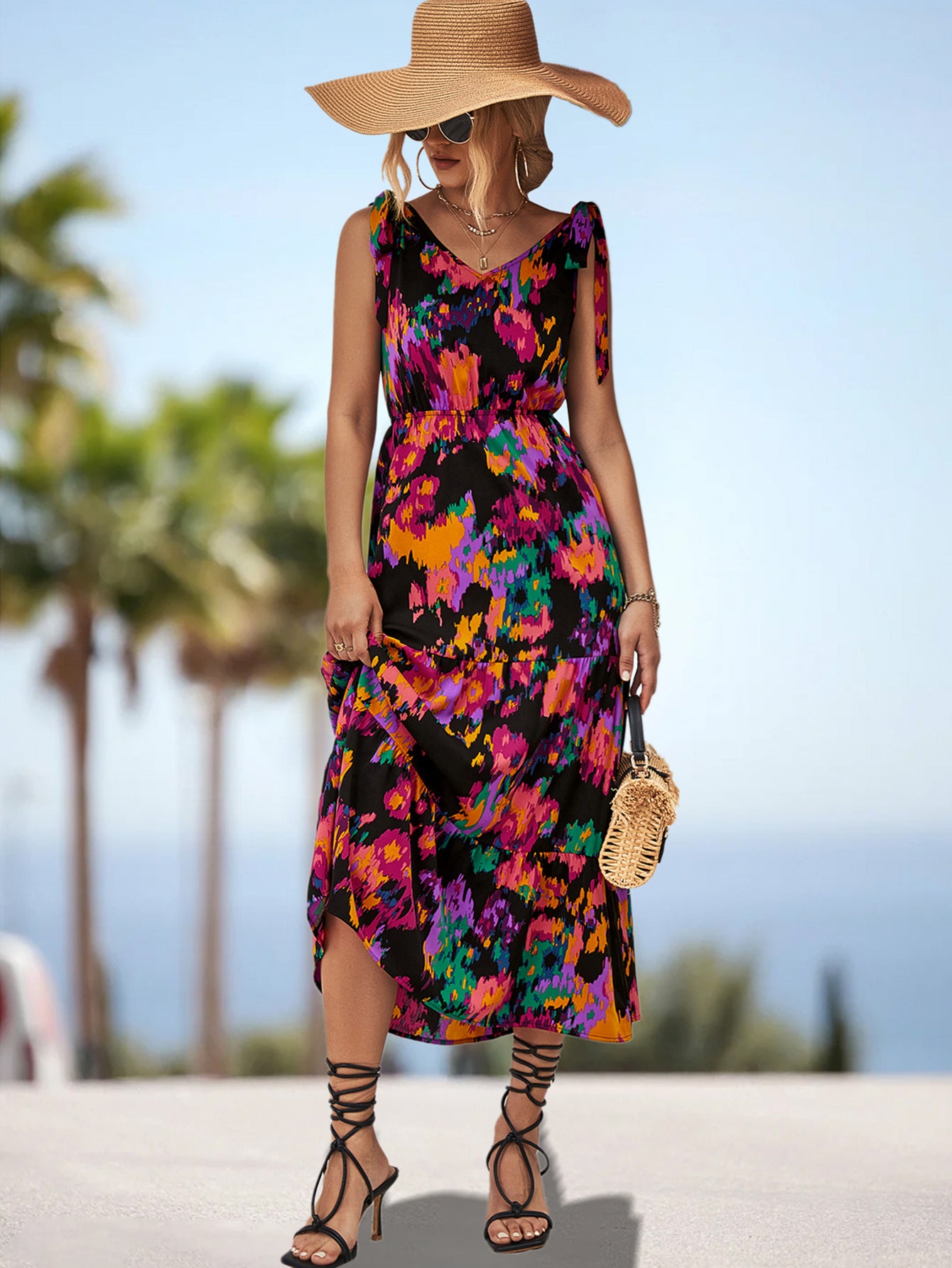 Damen Maxikleid mit verspieltem Floralprint und luftigen Trägern Sovae