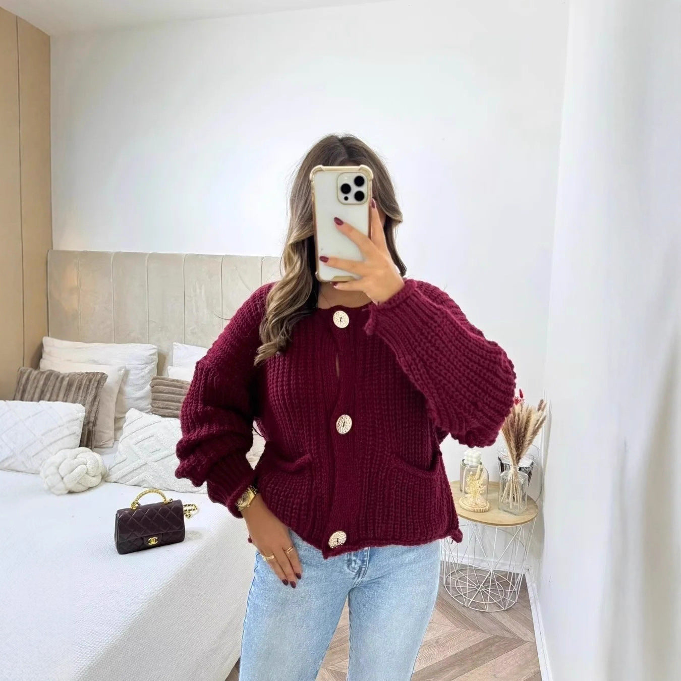 Damen Strickjacke mit dekorativen Knöpfen und praktischen Taschen Sovae