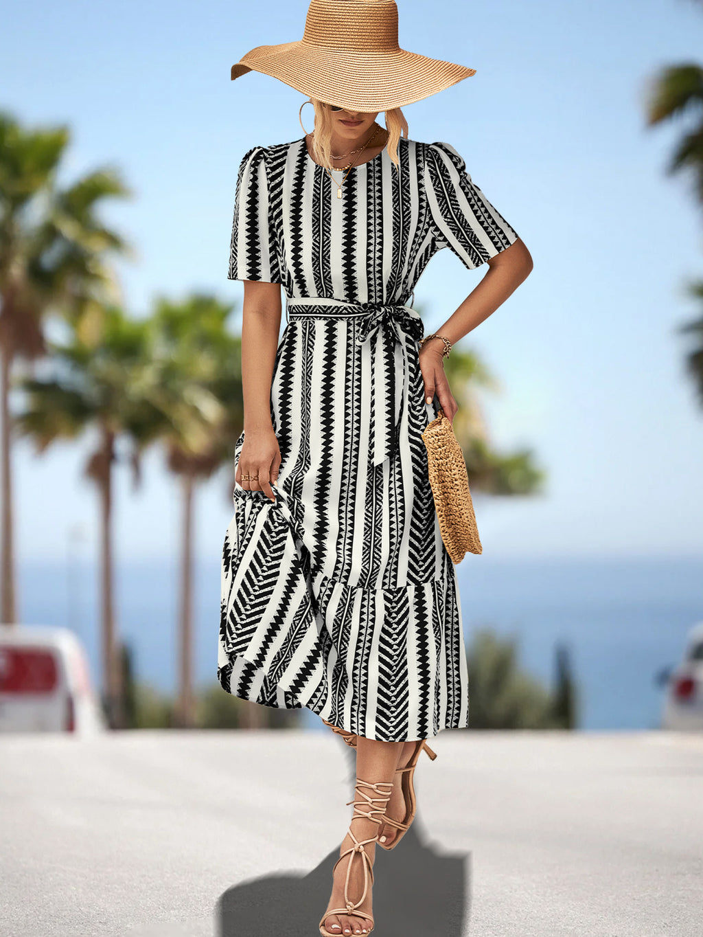 Damen Midikleid mit schmeichelndem Gürtel und voluminösem Rock Sovae