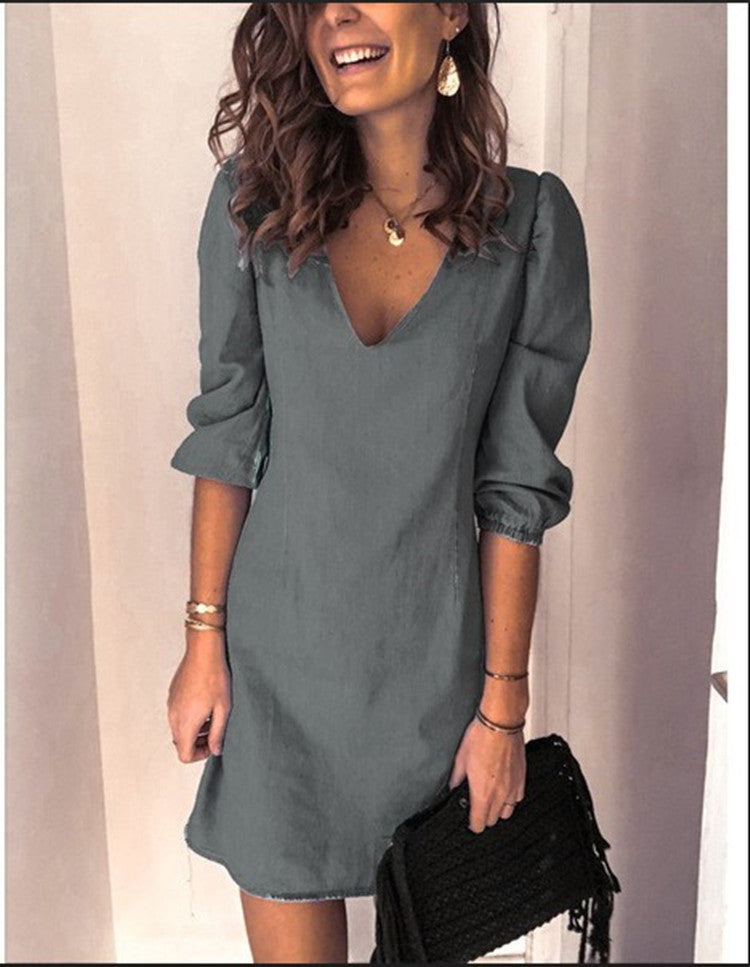 Damen Minikleid mit V-Ausschnitt und Puffärmeln Sovae