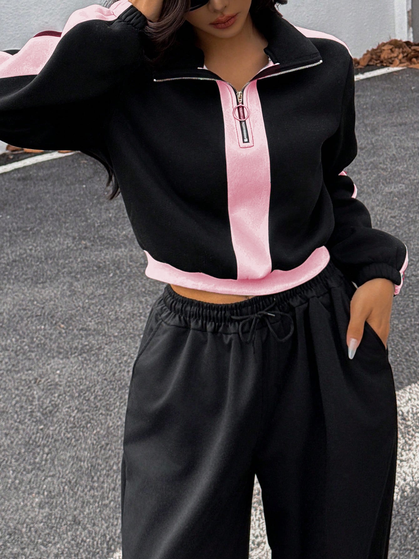 Damen Sportlicher Cropped-Hoodie und lässige Jogginghose Set Sovae
