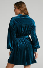 Damen Velourshemdkleid Sovae