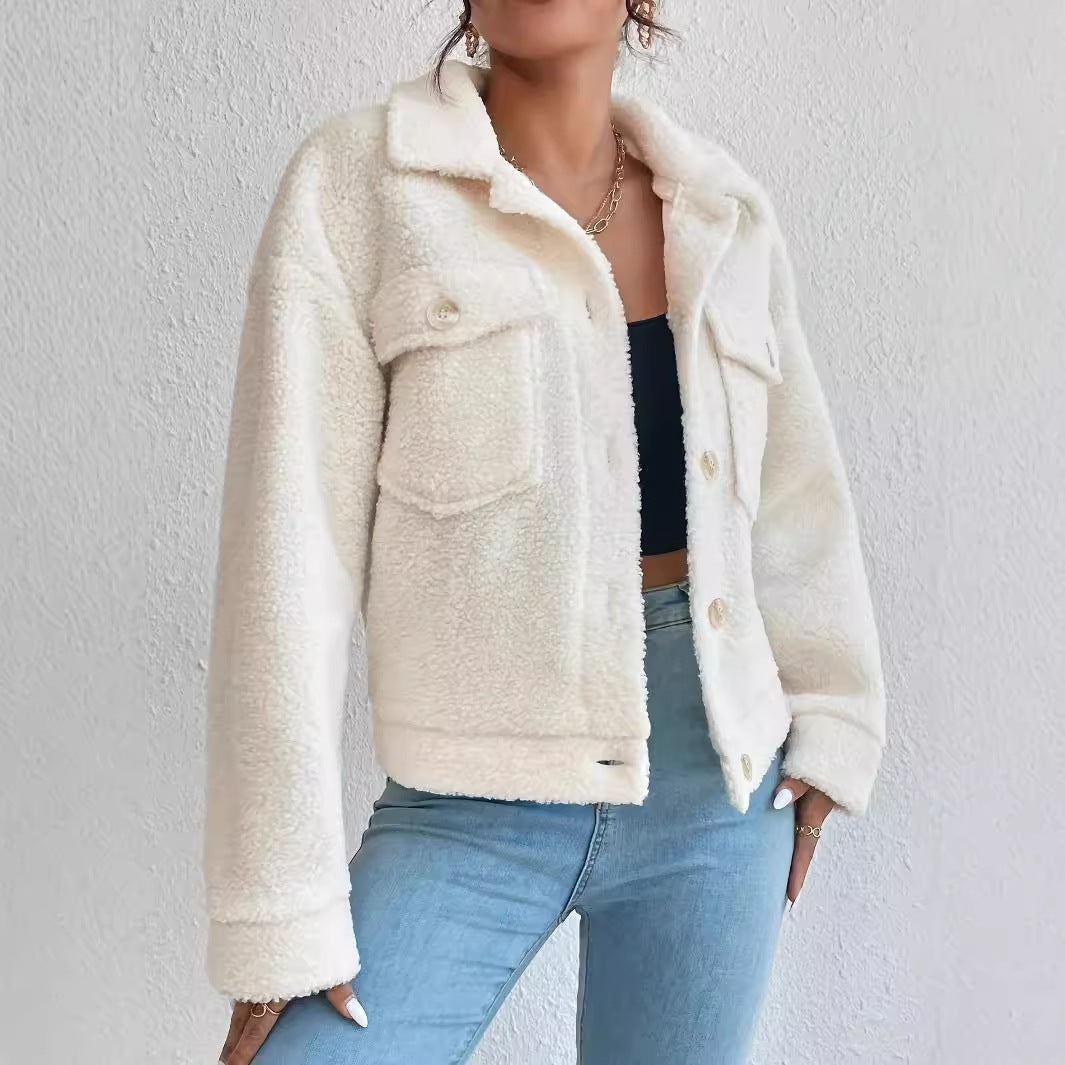 Damen modische Fleecejacke mit Knopfdetails und aufgesetzten Taschen Sovae