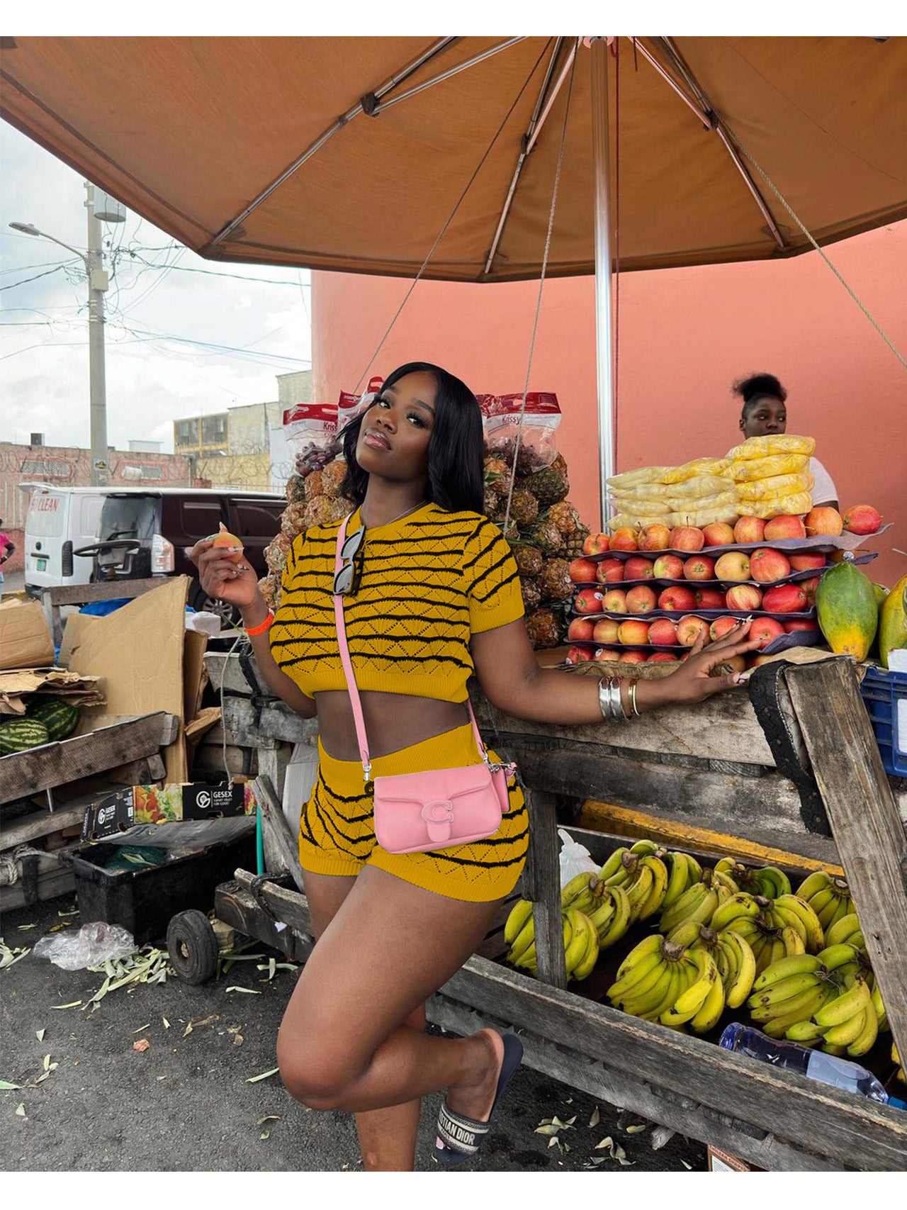 Damen sportliches Kurzarm-Set mit grafischem Muster Sovae