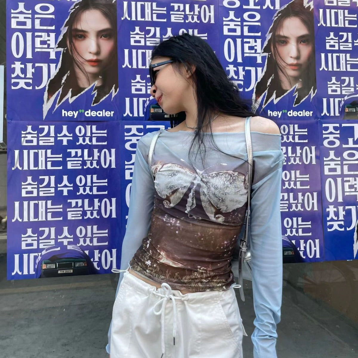 Damen Off-Shoulder Langarmshirt mit kreativem Druck Sovae