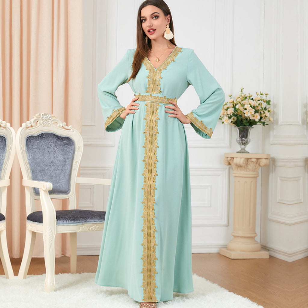 Damen Elegantes Maxikleid mit kunstvoller Goldstickerei Sovae