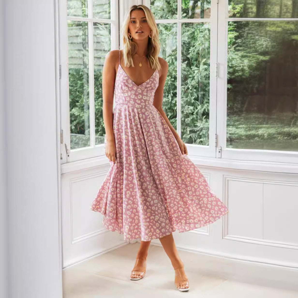 Damen Elegant geschnittenes Maxikleid mit floralem Muster und V-Ausschnitt Sovae