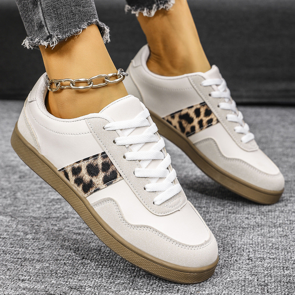 Damen Sneaker mit modischem Leopardenmuster Sovae