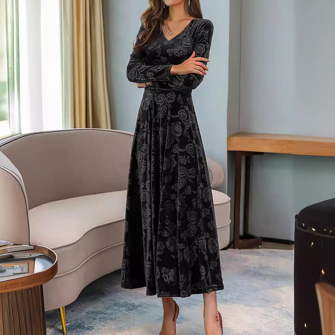 Damen Samt-Maxikleid mit floralem Muster und elegantem V-Ausschnitt Sovae