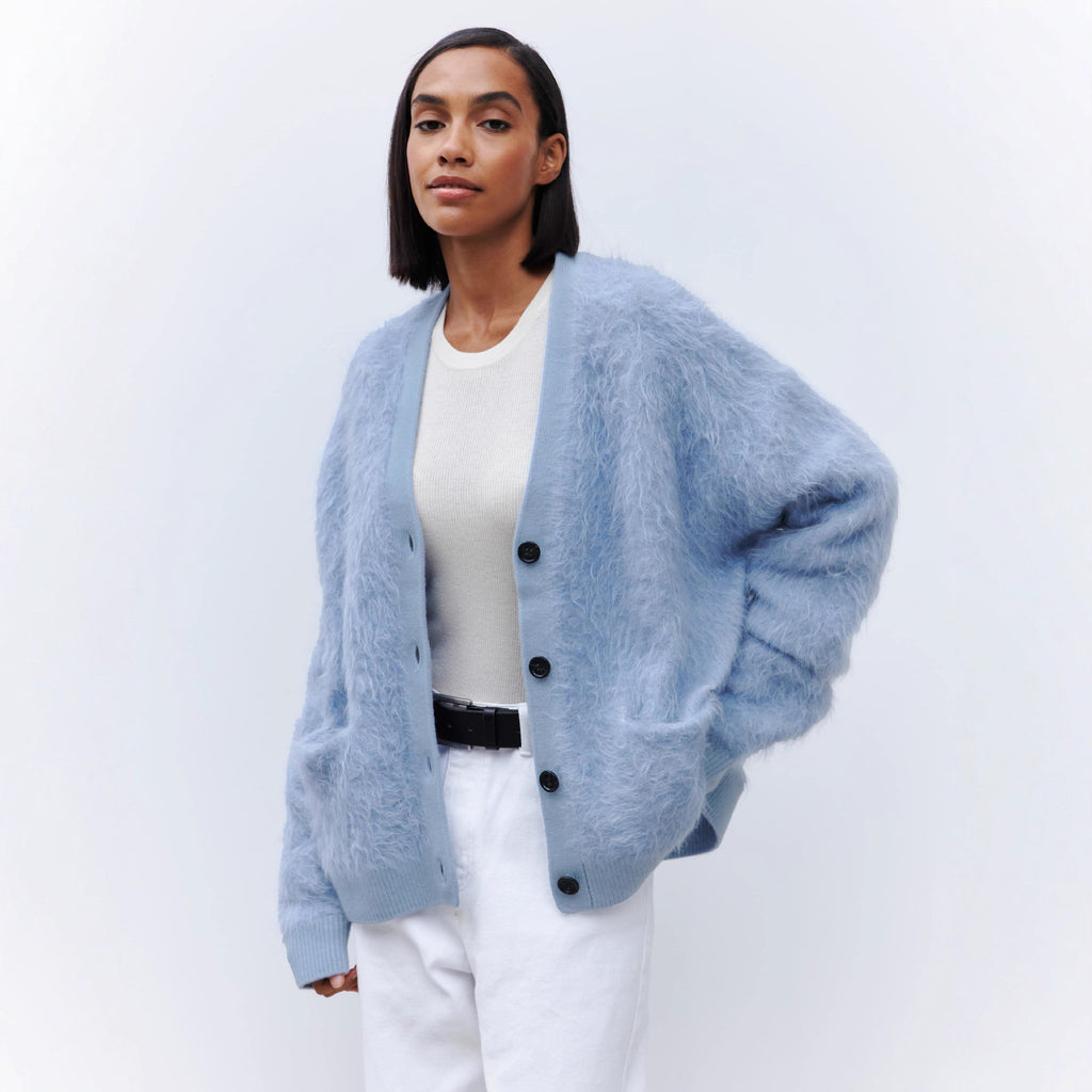 Damen Weicher Cardigan aus Mohair mit Knöpfen Sovae