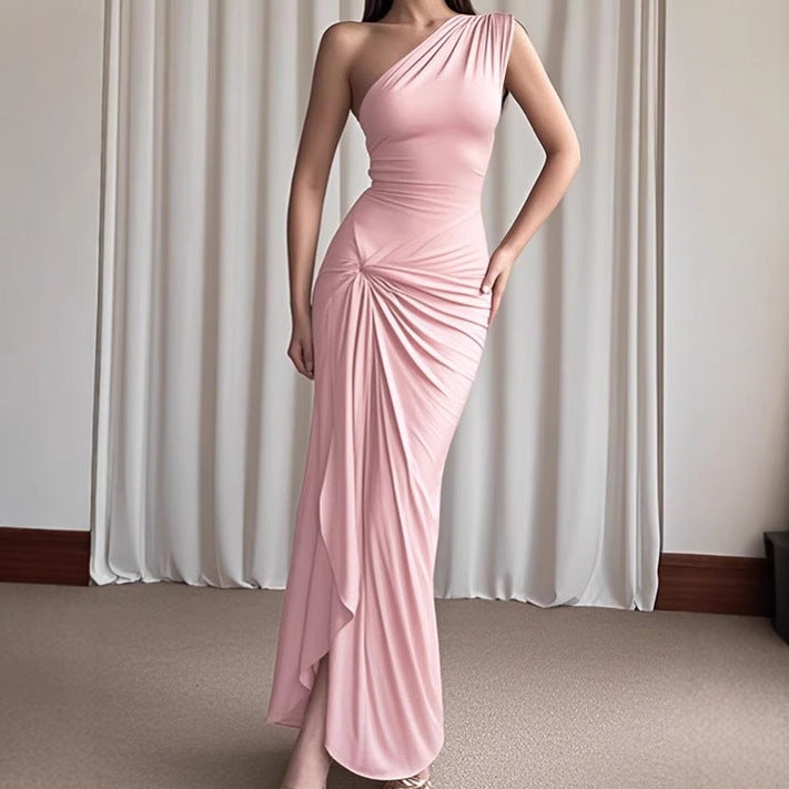 Damen Elegantes asymmetrisches Maxikleid mit raffinierter Drapierung Sovae