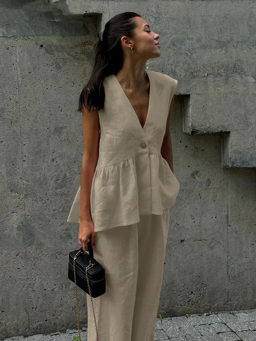 Damen eleganter und luftiger Hosenanzug mit tiefem V-Ausschnitt Sovae