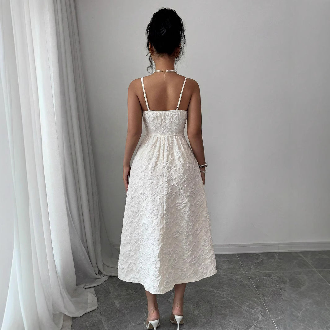 Damen Midikleid mit floralen Stickereien und schmalen Spaghetti-Trägern Sovae
