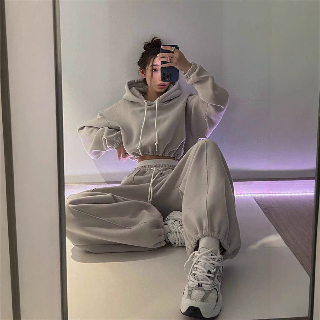 Damen sportliches Hoodie und Jogginghose Set mit elastischem Bund Sovae