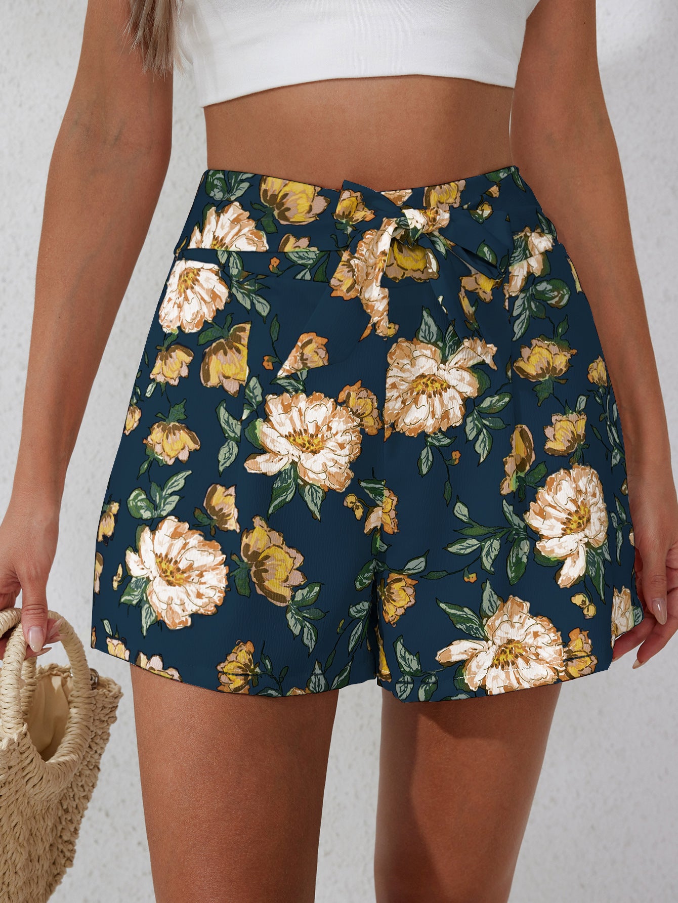 Damen Blumenmuster Shorts mit Taillenschnalle Sovae