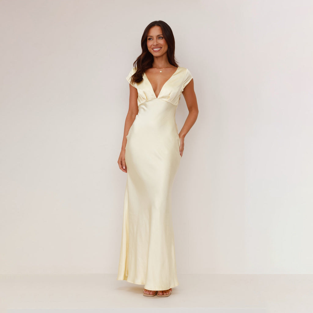 Damen elegantes Satin Maxikleid mit tiefem V-Ausschnitt Sovae