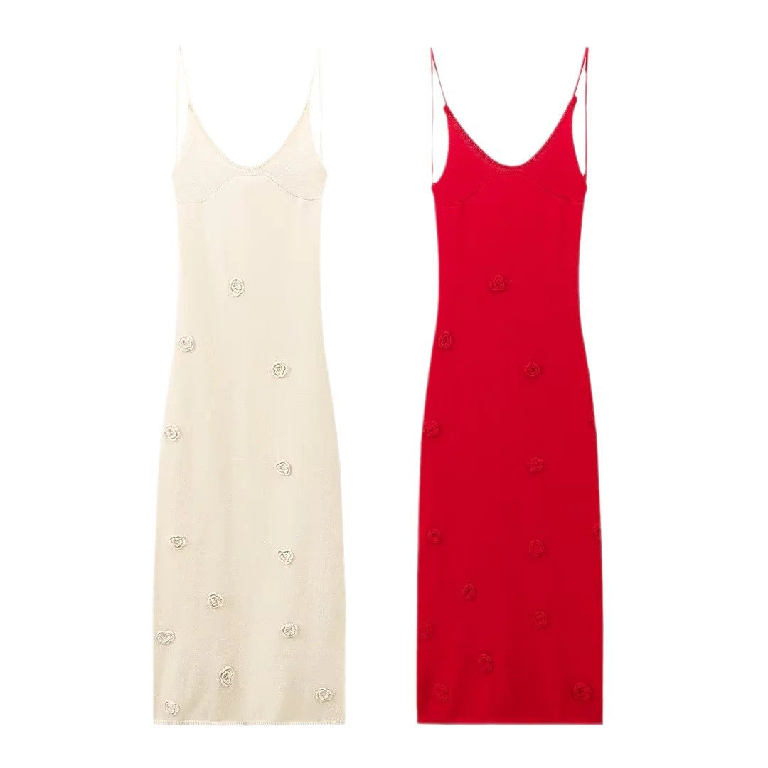 Damen Maxikleid mit zarten Blumenstickereien und schwingendem Saum Sovae