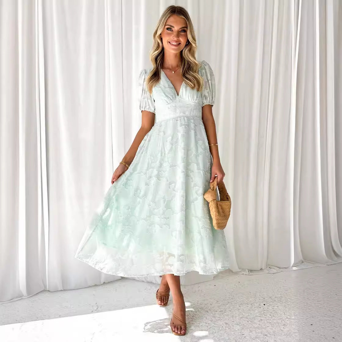 Damen elegantes Maxikleid mit Puffärmeln und V-Ausschnitt Sovae