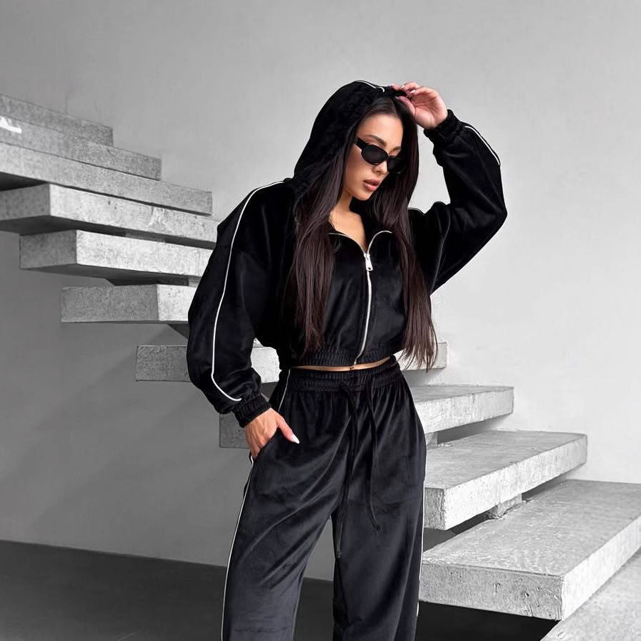 Damen Luxuriöses Fleece-Outfit mit Kapuze Sovae