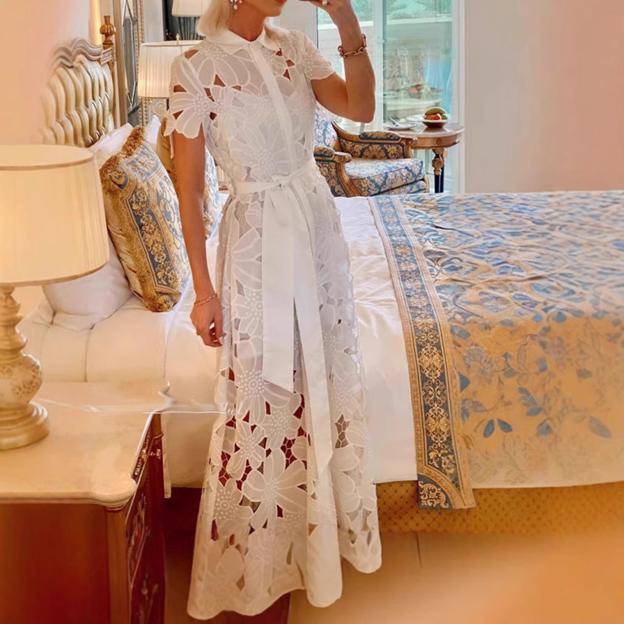 Damen Maxikleid mit floralen Spitzen und Bindegürtel Sovae