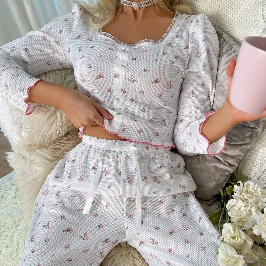 Damen Pyjama-Set aus atmungsaktivem Waffle-Stoff mit zarten Blumenapplikationen Sovae
