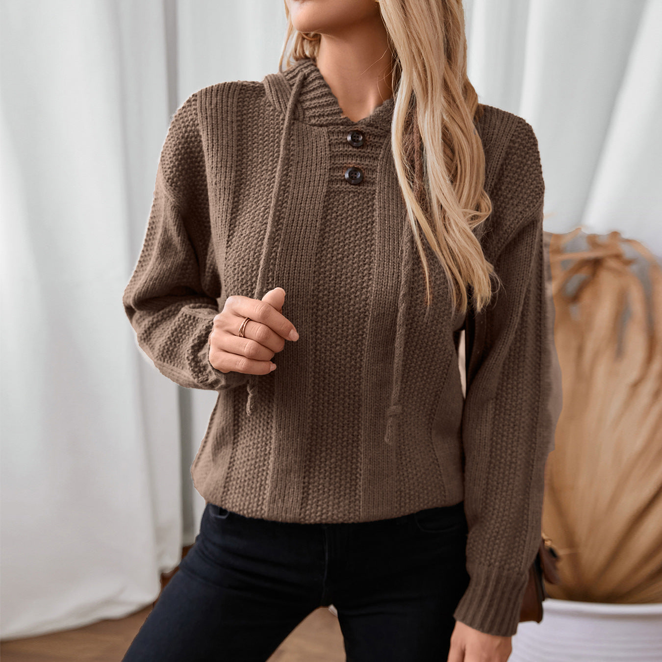 Damen lässiger Strickpullover mit Kapuze und Knopfdetails Sovae