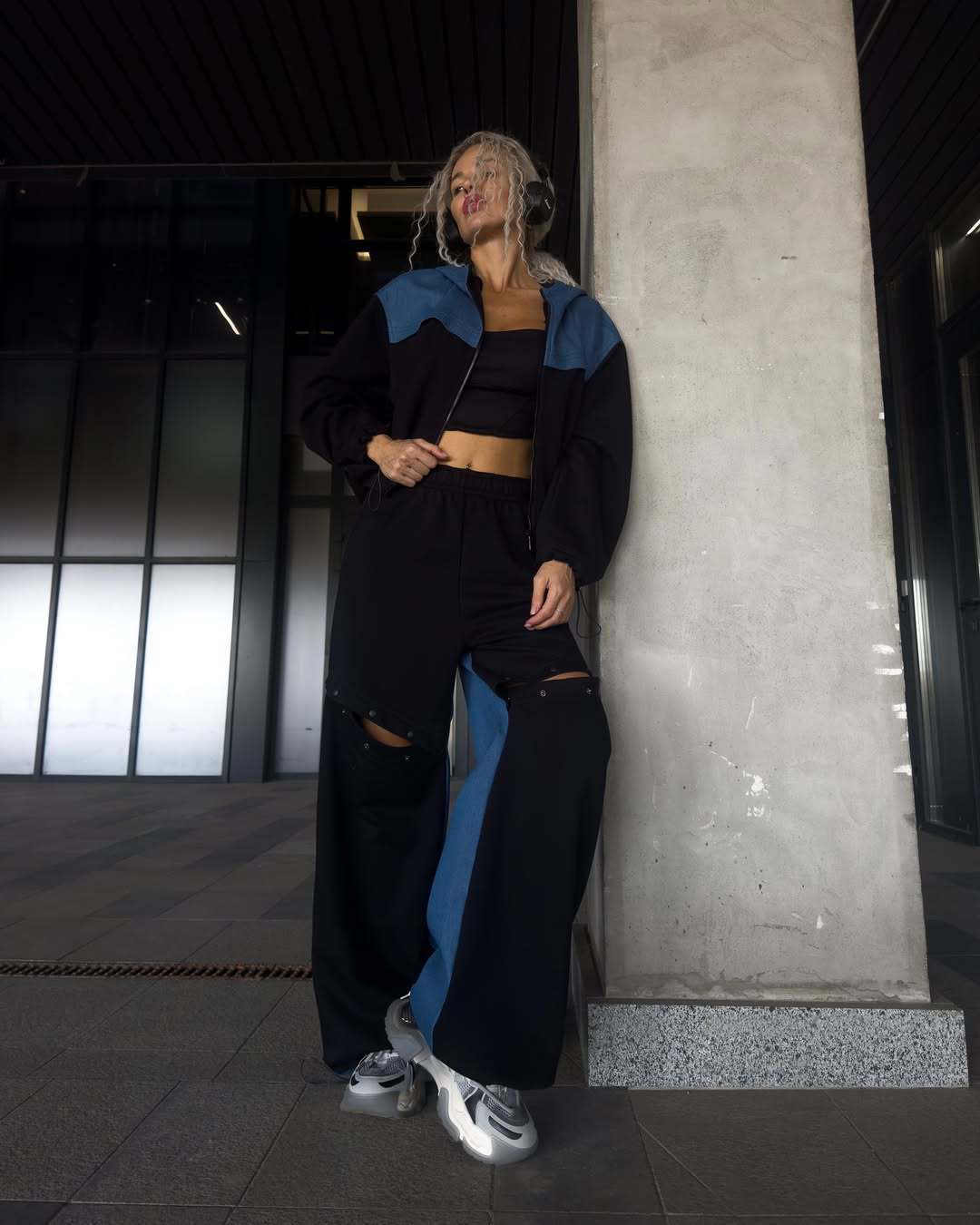 Damen Sportive Loungewear-Kombination mit funktionalen Details Sovae