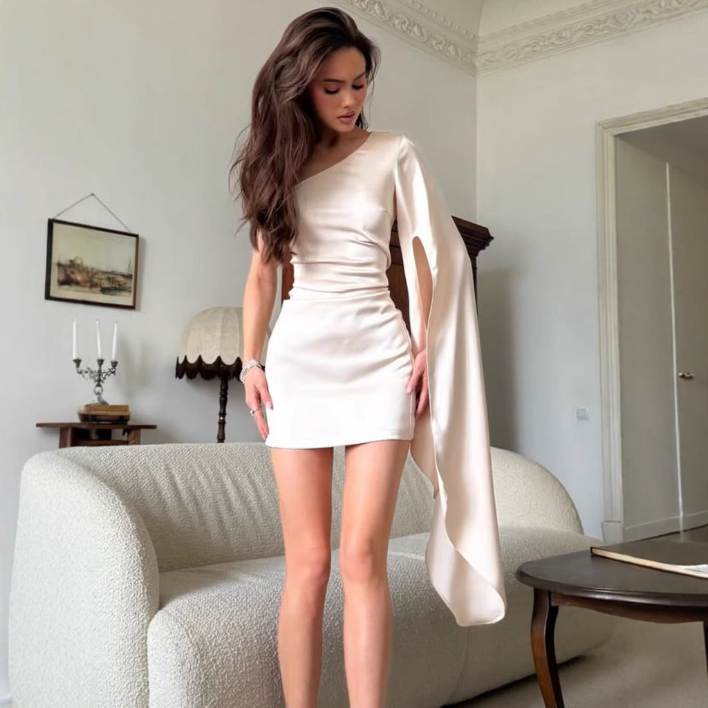 Damen elegantes asymmetrisches Mini-Kleid mit langem Arm und schickem Satin-Finish Sovae