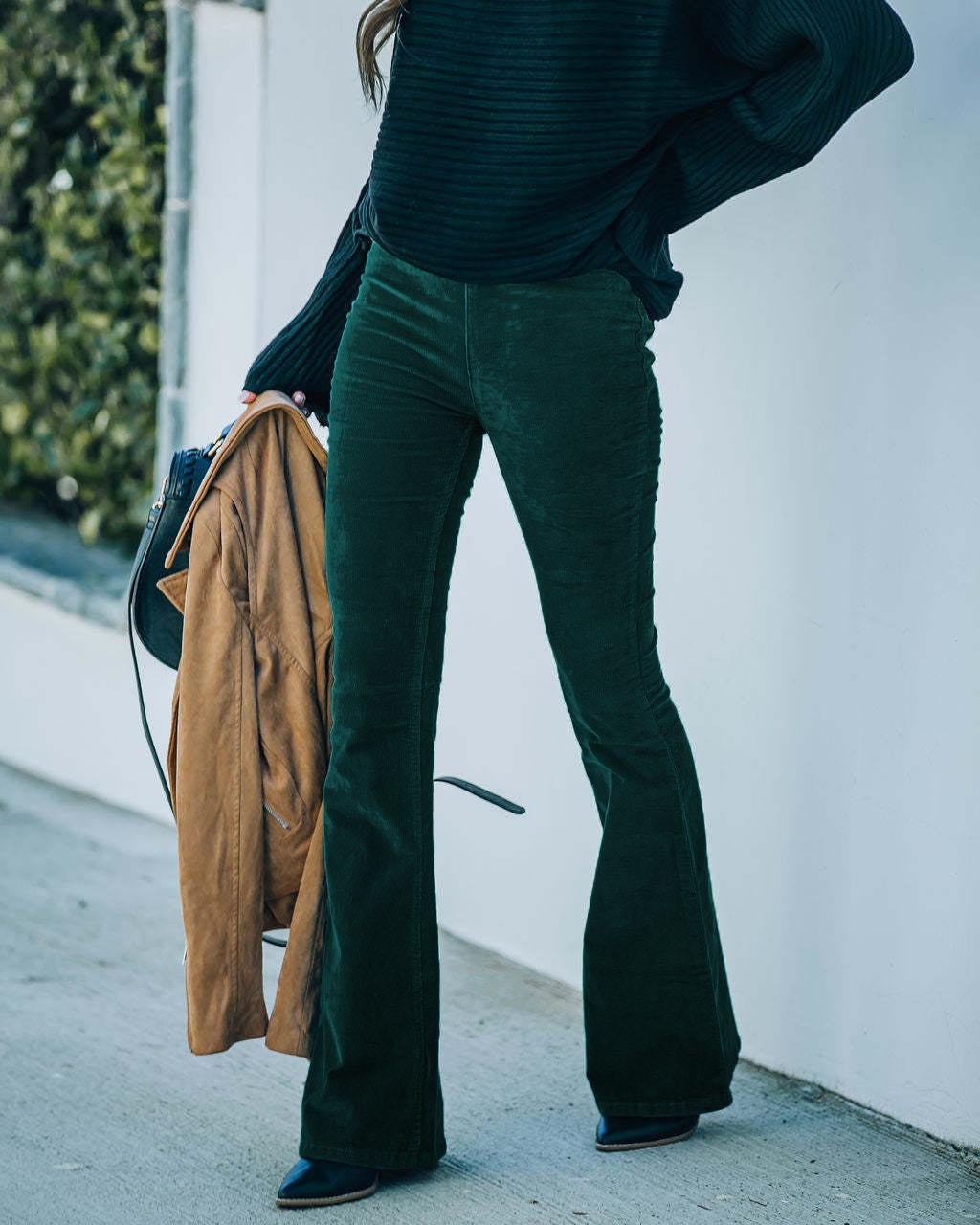 Damen Flared Cordhose mit hohem Bund und weichem Material Sovae