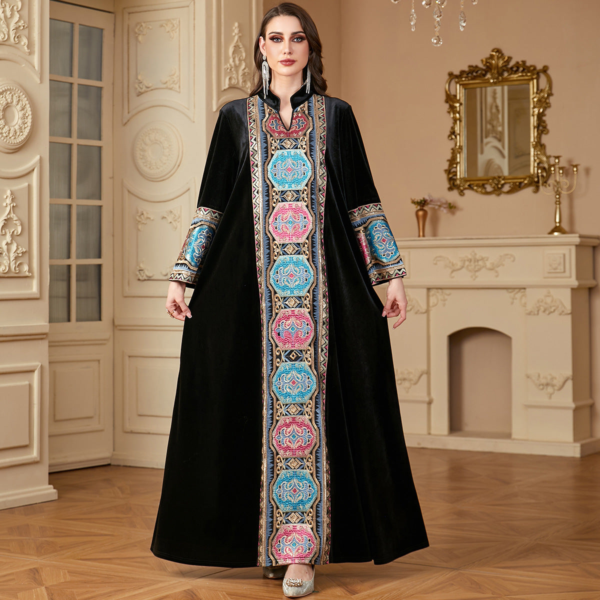 Damen Luxus Kaftan mit kunstvoller Stickerei Sovae
