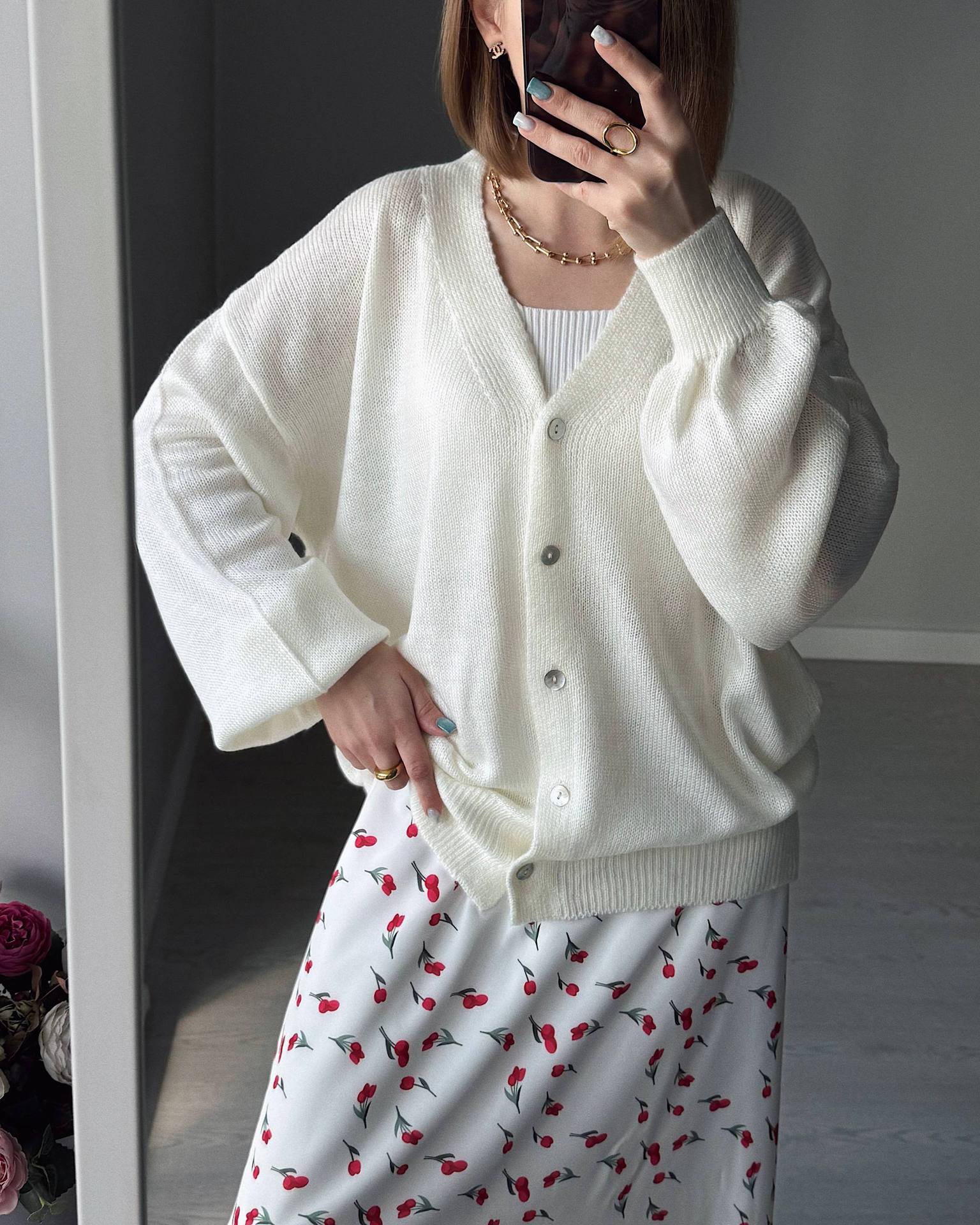 Damen Flauschiger V-Knopf Cardigan Sovae