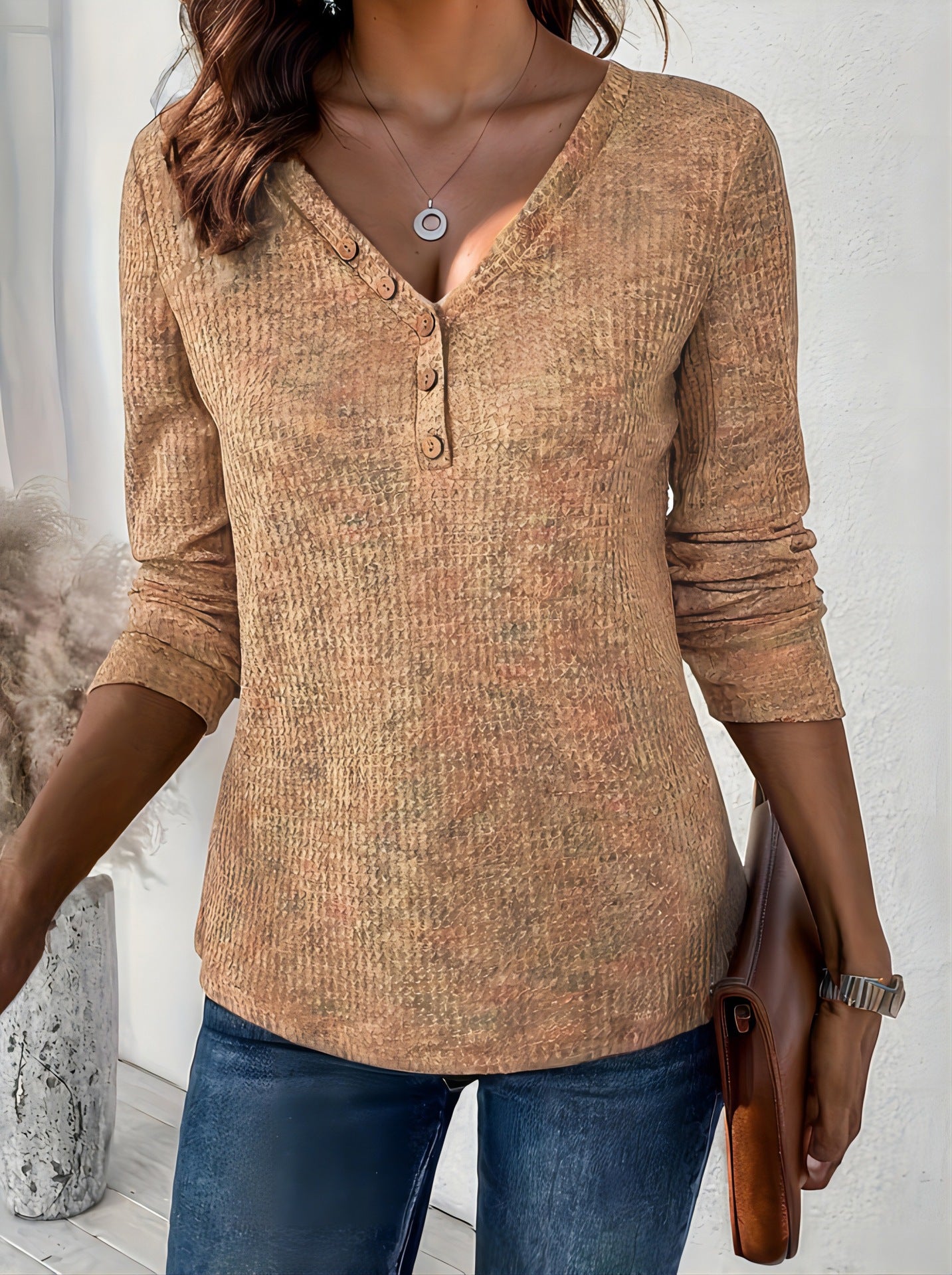 Damen Langarmshirt mit strukturiertem Design und Knopfdetails Sovae