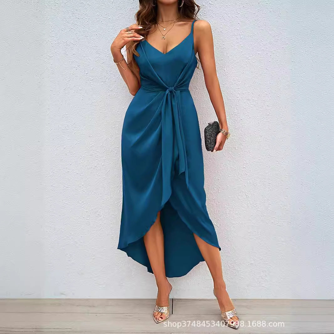 Damen Maxikleid mit elegantem Wickeldesign und schmalen Spaghetti-Trägern Sovae