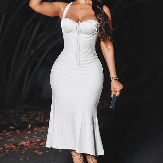 Damen Elegantes Maxikleid mit raffinierten Trägerdetails und figurbetonter Silhouette Sovae