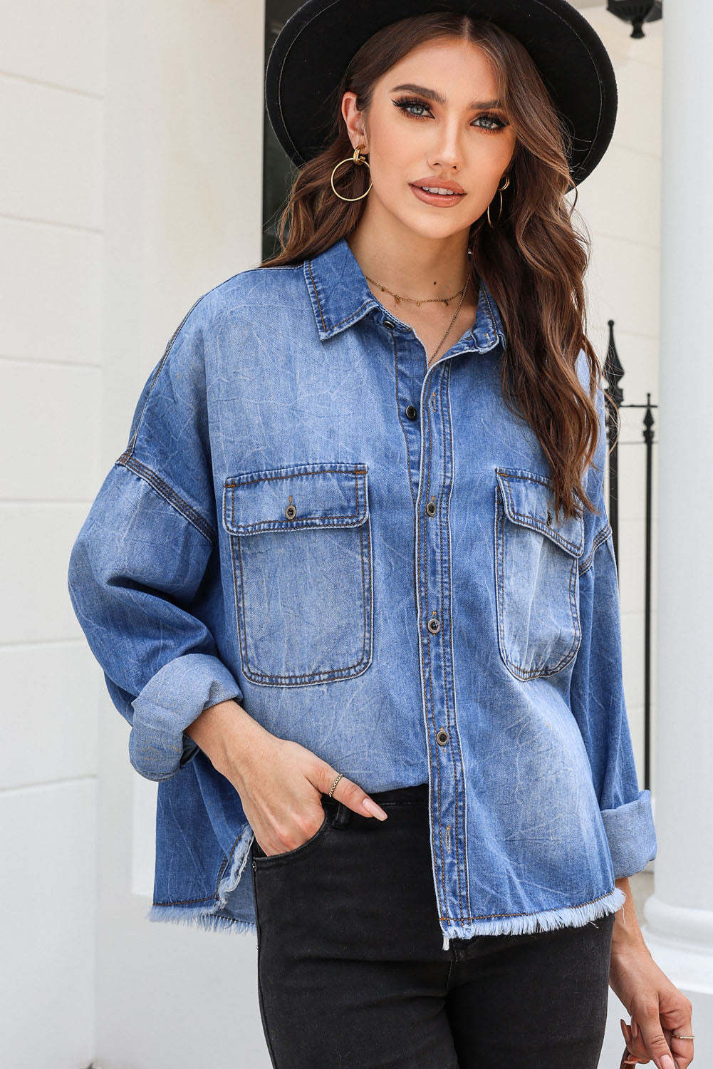 Damen lässige Oversized Jeanshemd mit aufgesetzten Taschen Sovae