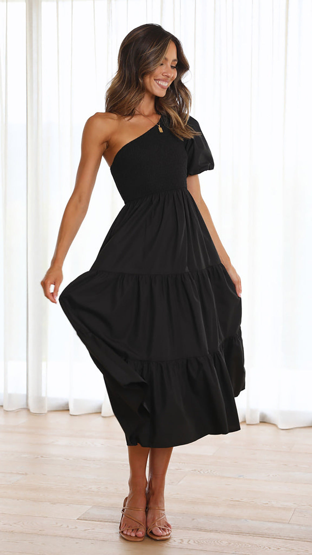 Damen Midi-Strandkleid mit asymmetrischem Schnitt und Rüschendetails Sovae