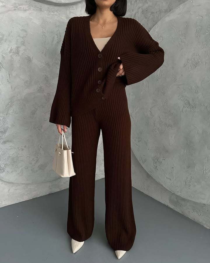 Damen lässiges Strick-Loungewear-Set mit Knopfleiste und weitem Schnitt Sovae