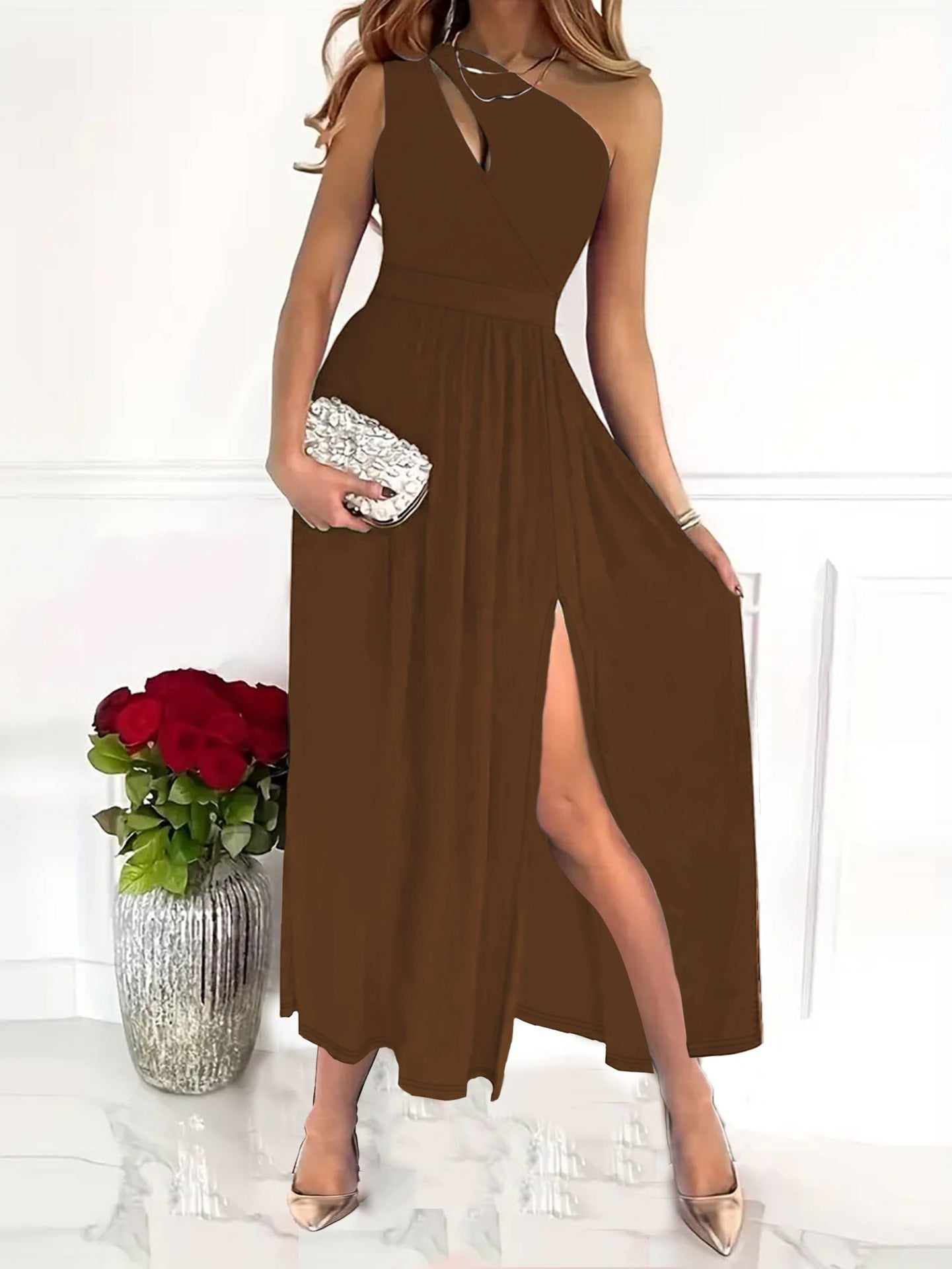 Damen Elegantes Maxikleid mit Ein-Schulter-Design und transparentem Beinschlitz Sovae