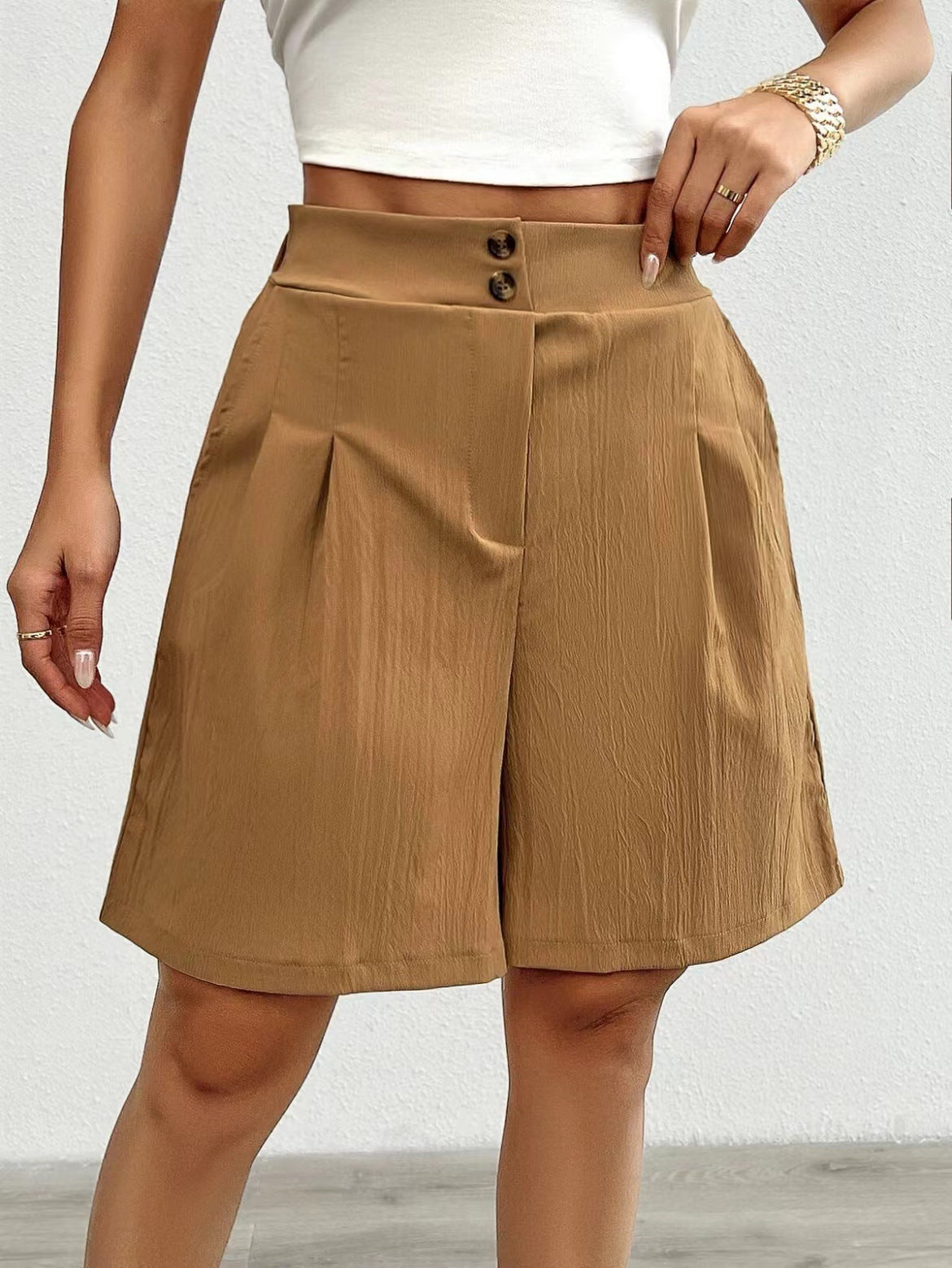 Damen Elegante Shorts mit Knopfverschluss und faltigem Design Sovae